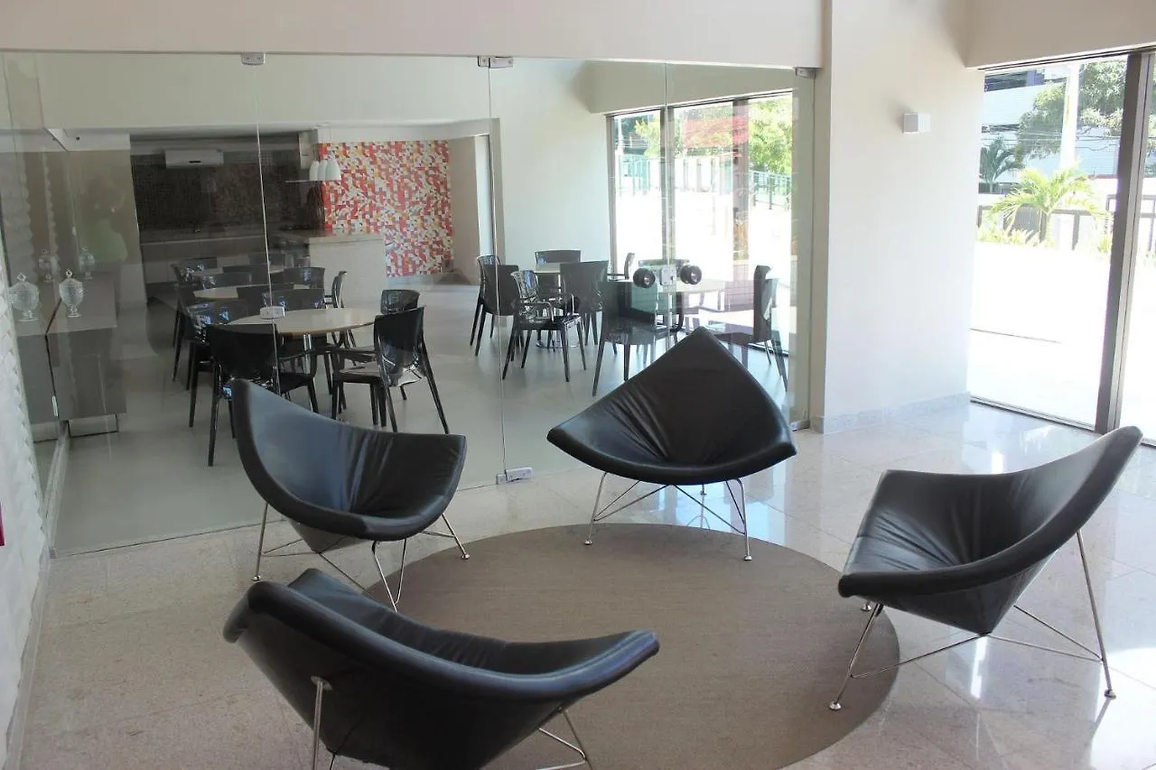 Excelente Flat Em Setubal Boa Viagem Ate 3 Pessoas Cercado Por Restaurantes E Supermercados Pm802 レシフェ アパート